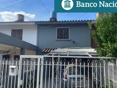 VENTA CASA RECICLADA AV CURAZAO SANTA ISABEL