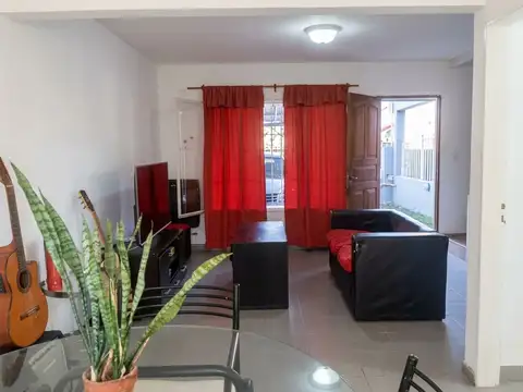 VENTA CASA RECICLADA AV CURAZAO SANTA ISABEL
