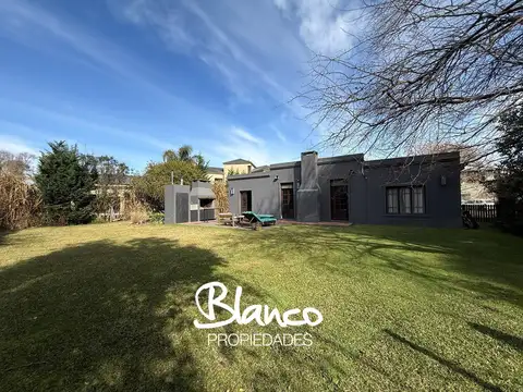 Fincas del Lago 2400