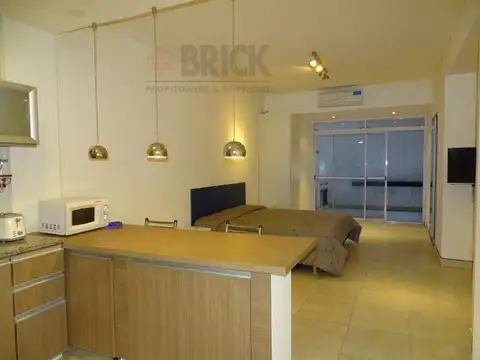 PARAGUAY Y AV. CORONEL DIAZ - MINI ESCRIT 48 M2 T/A NUEVO AMPLIO PATIO