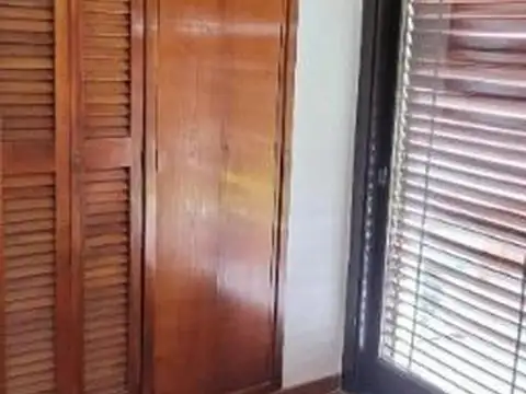 Depto Tipo Casa en Venta de 4 dormitorios