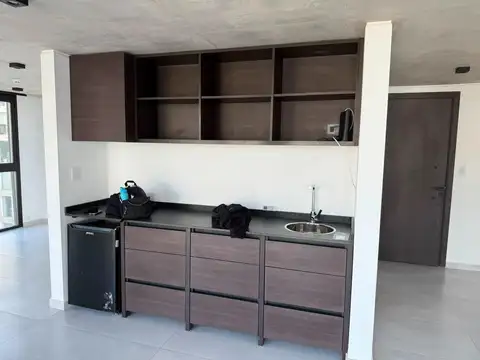 Oficina 2 ambientes con 1 baño