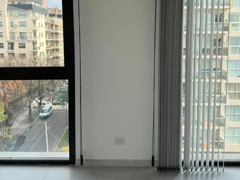 Oficina en Alquiler en Ituzaingo Norte, USD 700