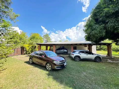 Casa en Venta Barrio Laguna Brava