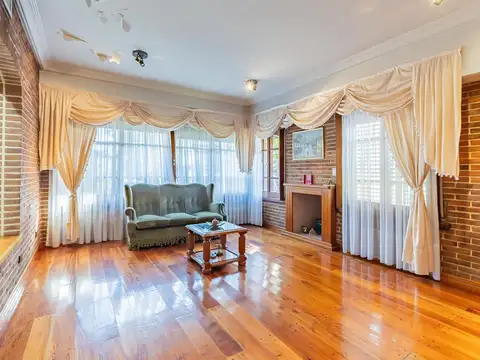 Casa en Venta al Oeste