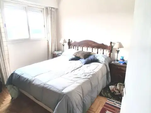Departamento 4 ambientes con 2 baños