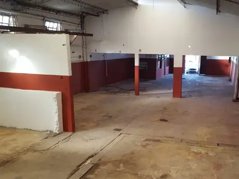 Excelente Inmueble Industrial en Gral. San Martín