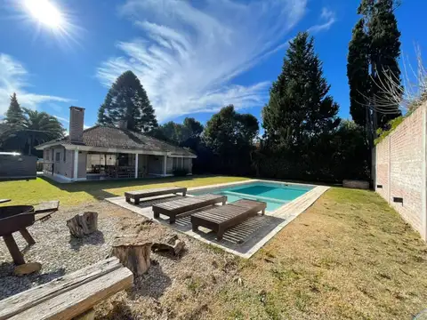 ALQUILER CASA 4 AMB C/PARRILLA Y PILETA - COUNTRY CLUB MAPUCHE