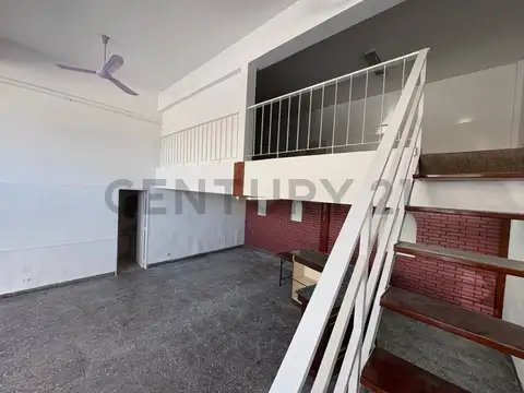 Local en Venta 36 años