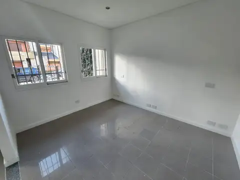 Oficina en Venta 25 años