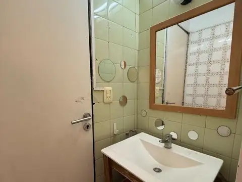 Local en Venta en Almagro, USD 85.000