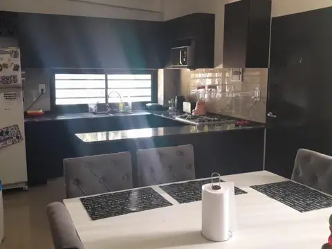 VENTA – CASA QUINTA 5 AMBIENTES – AGUSTÍN FERRARI
