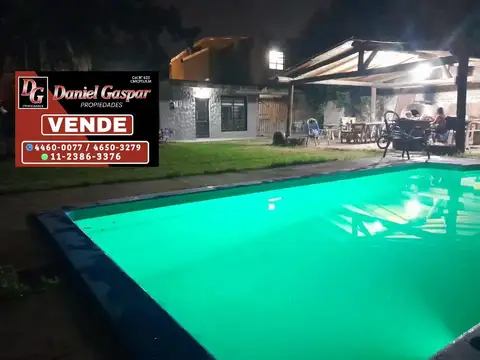 VENTA – CASA QUINTA 5 AMBIENTES – AGUSTÍN FERRARI