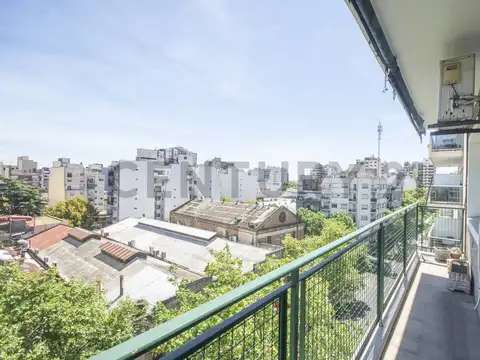 Venta de Sólido, luminoso y amplio 4 Ambientes con Balcón y Vista Abierta en el Corazón de Almagro!