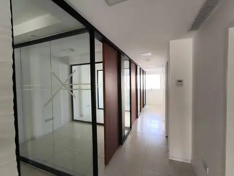 Avenida Olmos 400, Piso 1