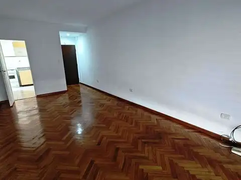 ARANGUREN, JUAN F., DR. 500, Piso 7