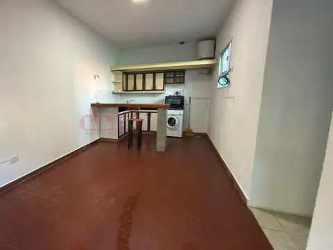 PH 1 y 1/2 ambientes en alquiler Beccar 