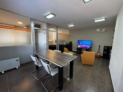 VENTA DEPTO GUEMES 2 DORM PILETA