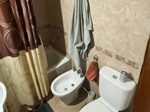 San Nicolás 2380 - Casa de 3 dormitorios con pileta en Barrio Bella vista