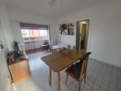 Venta Departamento 2 amb . piso alto .Apto credito