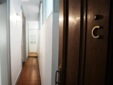 ALQUILER DEPARTAMENTO DÚPLEX 4 AMBIENTES EN RECOLETA – APTO PROFESIONAL