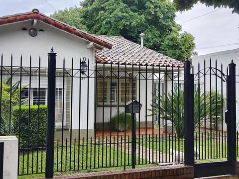 Casa en Venta en Temperley, USD 220.000