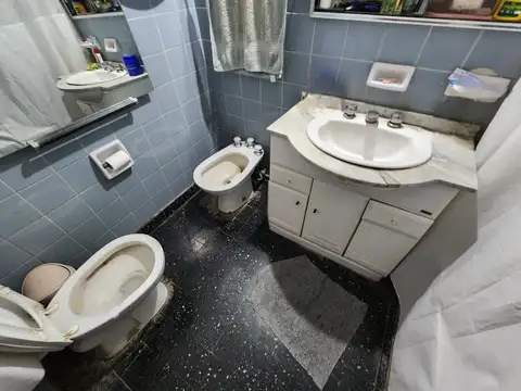 CASA A LA VENTA EN MERLO CENTRO IDEAL RECICLAR