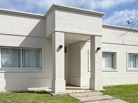Casa Venta Alquiler Haras Santa María Escobar
