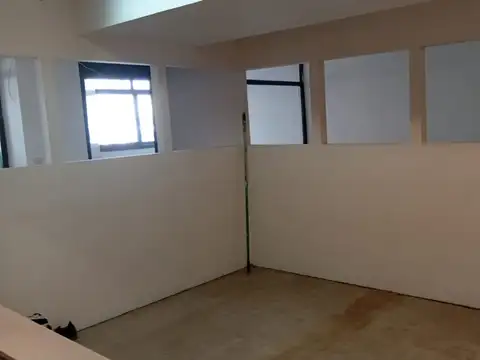 Oficina Monoambiente con 2 baños