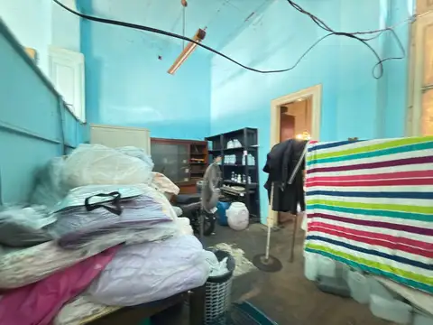 Depto Tipo Casa 6 ambientes con 1 baño