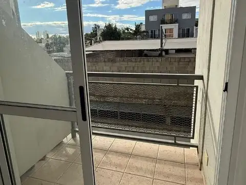 Departamento en Alquiler en General Paz, $ 600.000