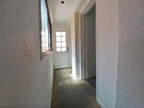 Venta PH 1 Piso por Escalera 3 Ambientes con Terraza en Ciud