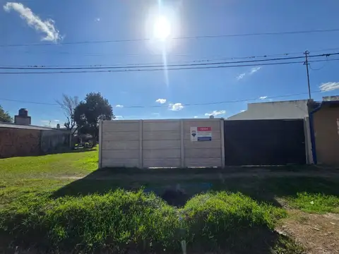 Se vende Lote en calle Nicaragua