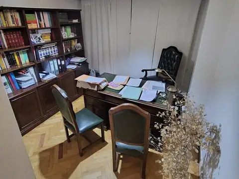 Oficina en Alquiler en Lomas de Zamora, $ 1.600.000