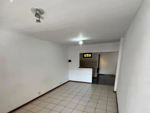 Depto tipo casa PH de 2 amb en lanus este ¡sin expensas!