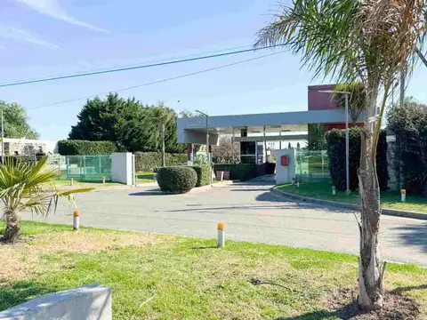 Avenida Carlos Pellegrini 3500