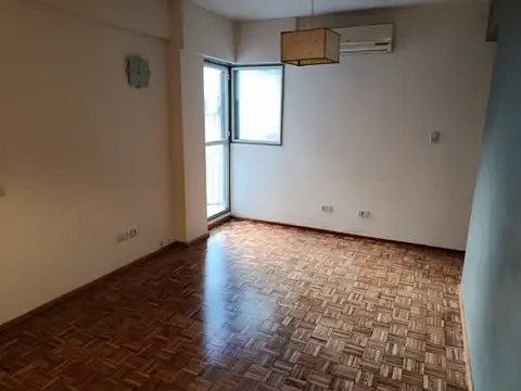 Departamento en Alquiler en Almagro, $ 680.000