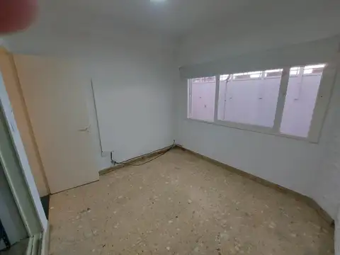 Depto Tipo Casa en Alquiler de 1 dormitorio