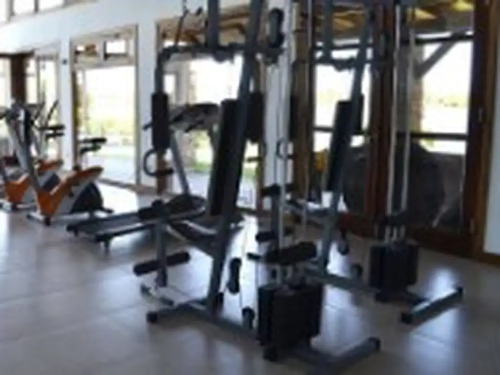 Áreas comunes piscina, gimnasio, club-house en La Posada de los Lagos