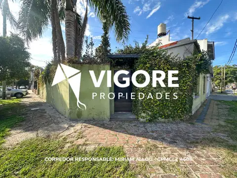 Casa 4 ambientes 210 m² en venta con cochera en Temperley