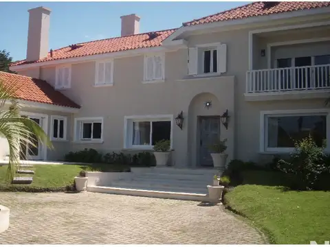 Casa en Alquiler Temporal de 5 dormitorios