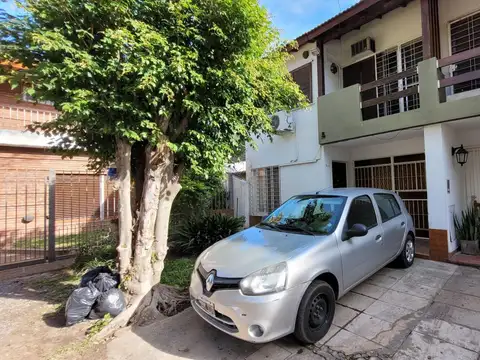 Duplex de 4 ambientes con patio