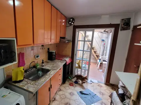 Casa 4 ambientes con 1 baño