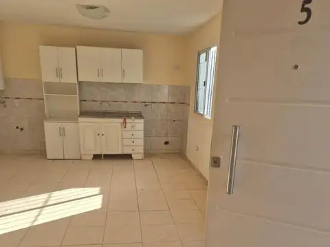 Depto Tipo Casa en Venta de 3 ambientes