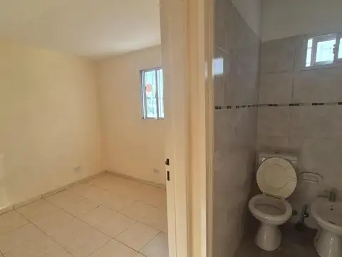 Depto Tipo Casa en Venta en Garin, USD 46.000