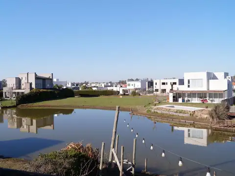 Casa en Venta en Santa Isabel, Countries y Barrios Cerrados en Escobar