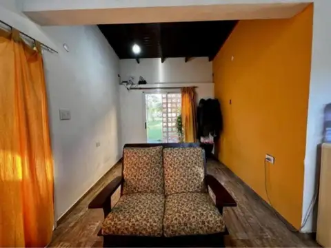 Casa Quinta en Los Talas con Casa, Quincho y Piscina