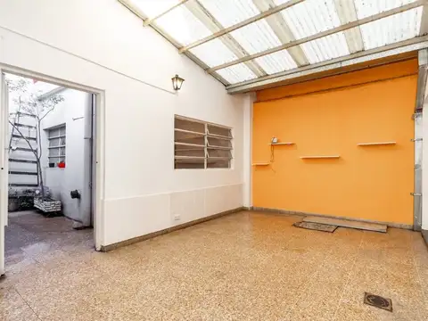 Casa en Venta en Monte Castro, USD 190.000