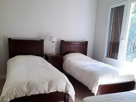 Espectacular Casa en Venta ,Barrio Quebradas Villa Rural, Ba