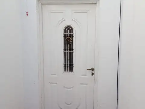 Casa en Venta en Paso del Rey, USD 92.000